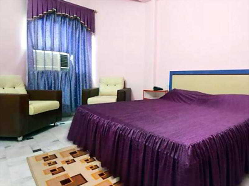 Oyo 9629 Near Taj Mahal Agra (Uttar Pradesh) Bagian luar foto